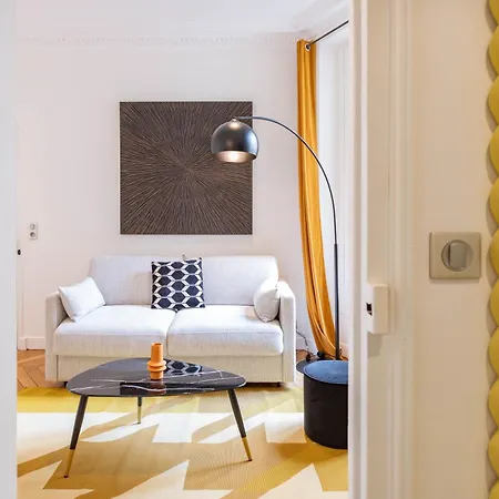 Апарт-отель Hotelhome 16