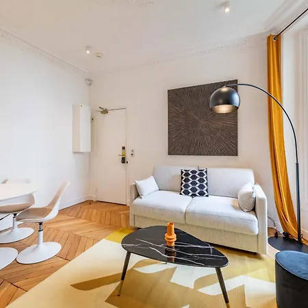 Hotelhome 16 3*
