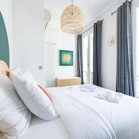 Hotelhome 16 3*