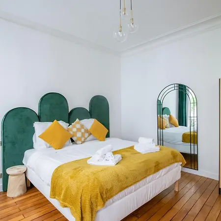 Hotelhome 16 3*