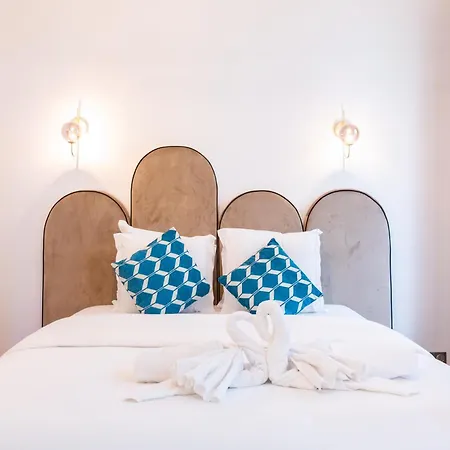 Hotelhome 16 Lejlighedshotel 3*