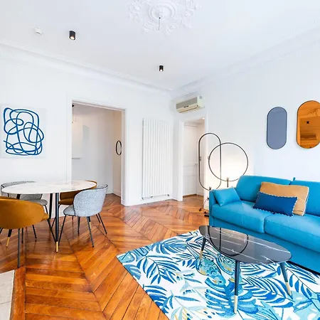 Hotelhome 16 3* Paris
