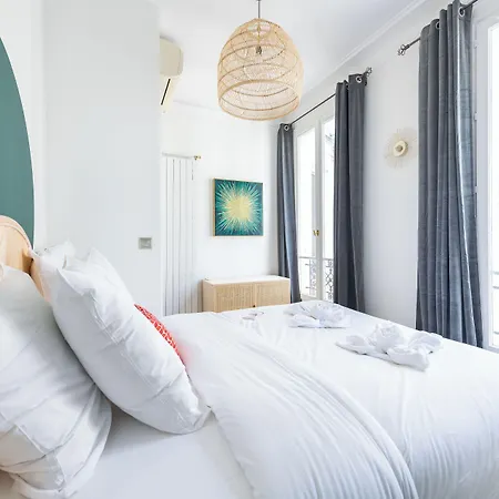 Hotelhome 16 Lägenhetshotell 4*