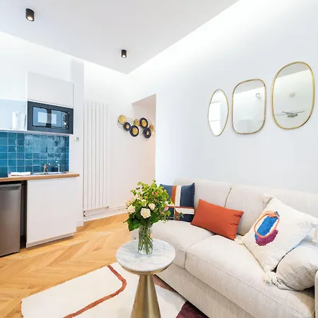 Aparthotel Hotelhome 16