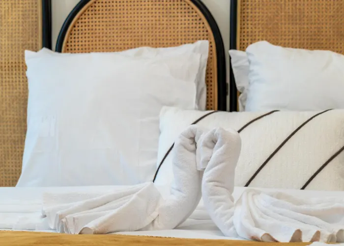 Aparthotel Hotelhome 16 4*