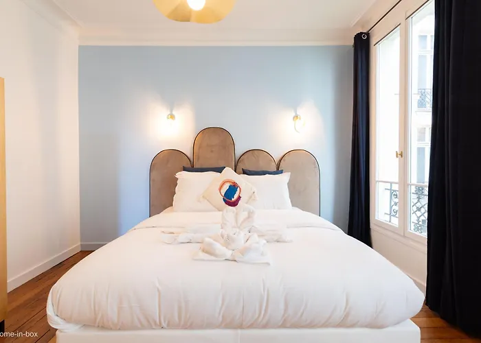 Aparthotel Hotelhome 16 4*