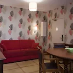 Hotelhome 16 Aparthotel